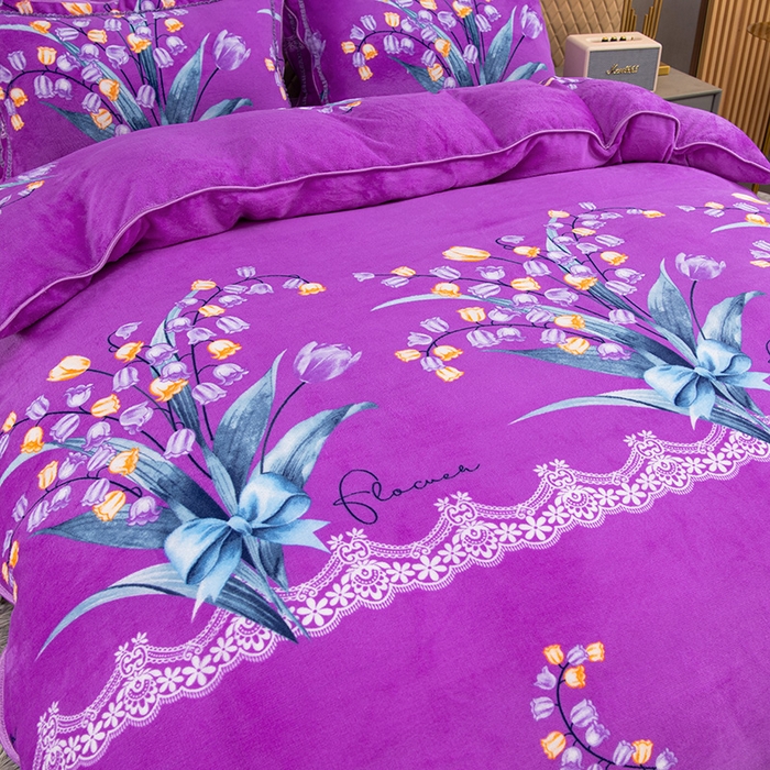 91家纺网 家纺一手货源 找家纺 牵依 2025新款金貂绒四件套牛奶绒四件套蓝玉凝香