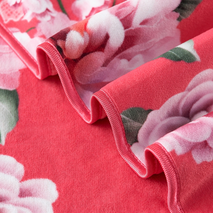 91家纺网 家纺一手货源 找家纺 牵依 2025新款金貂绒四件套牛奶绒四件套浪漫花海