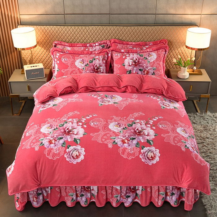 91家纺网 家纺一手货源 找家纺 牵依 2025新款金貂绒四件套牛奶绒四件套浪漫花海