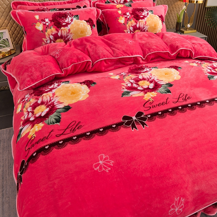 91家纺网 家纺一手货源 找家纺 牵依 2025新款金貂绒四件套牛奶绒四件套梦恋