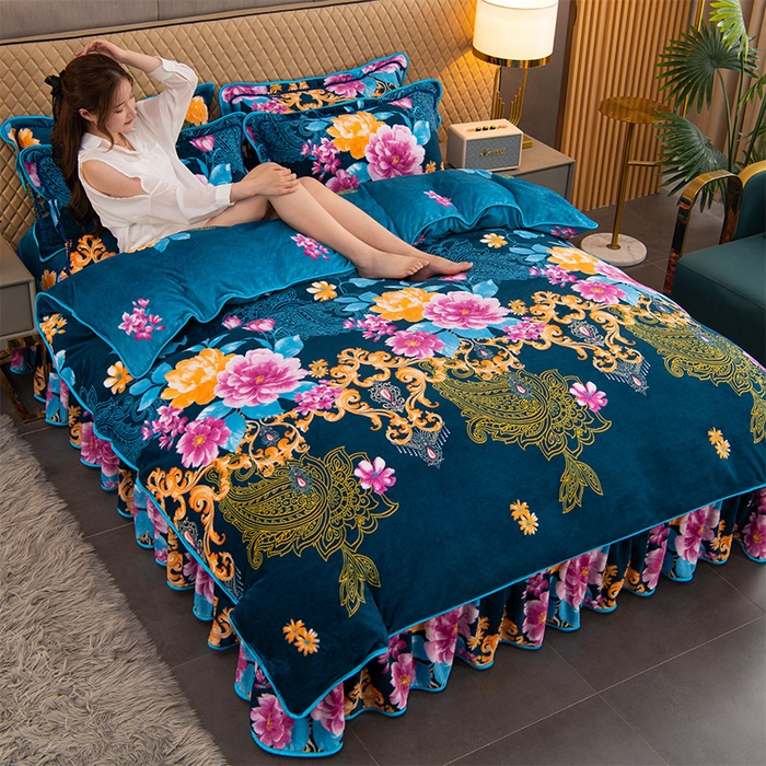 91家纺网 家纺一手货源 找家纺 牵依 2025新款金貂绒四件套牛奶绒四件套欧式花影