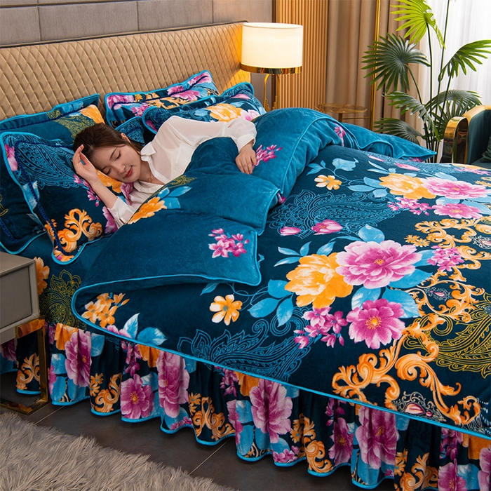 91家纺网 家纺一手货源 找家纺 牵依 2025新款金貂绒四件套牛奶绒四件套欧式花影