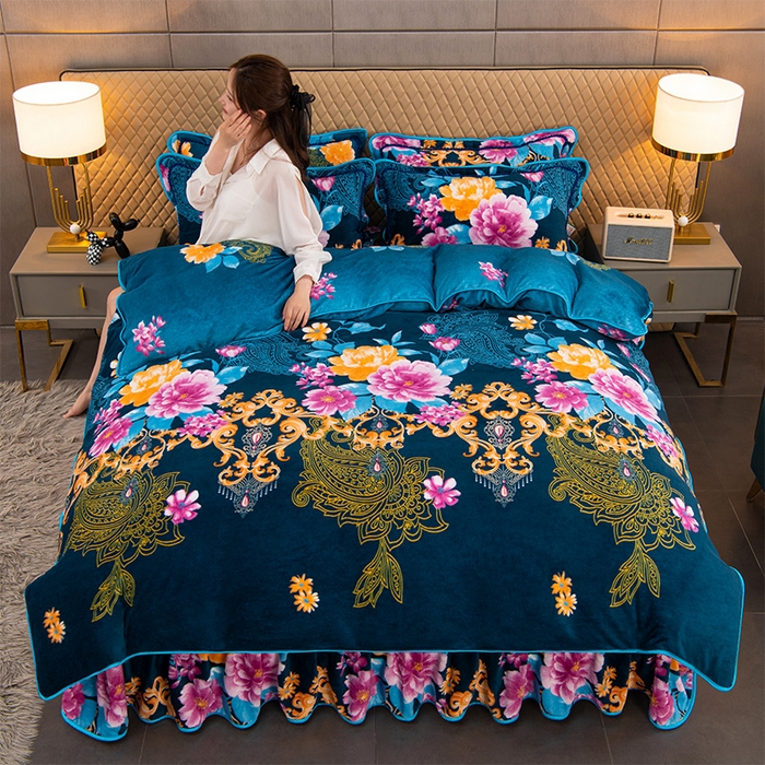 91家纺网 家纺一手货源 找家纺 牵依 2025新款金貂绒四件套牛奶绒四件套欧式花影