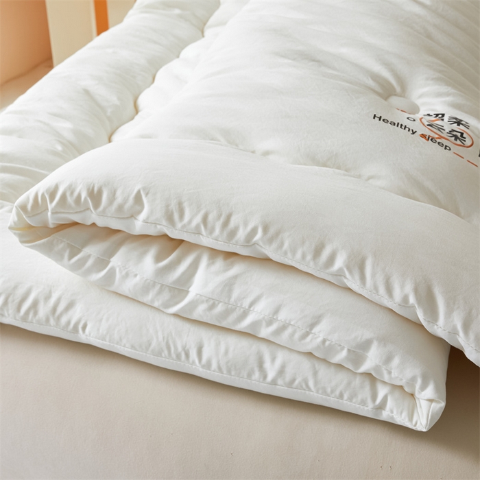 91家纺网 家纺一手货源 找家纺 爱微坊 2025新款水洗棉大豆纤维冬被春秋被四季被子被芯 白色