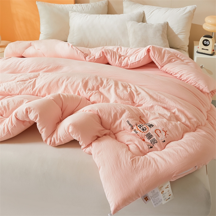 91家纺网 家纺一手货源 找家纺 爱微坊 2025新款水洗棉大豆纤维冬被春秋被四季被子被芯 粉色