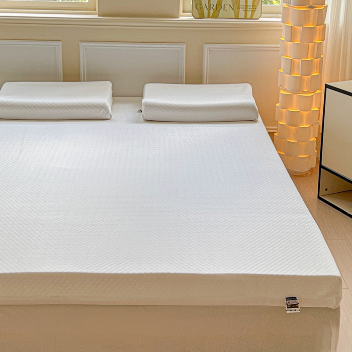 91家纺网 家纺一手货源 找家纺 美丽折家纺 2025新款鸟眼布乳胶床垫内套+针织棉床垫外套 纯白菱形格