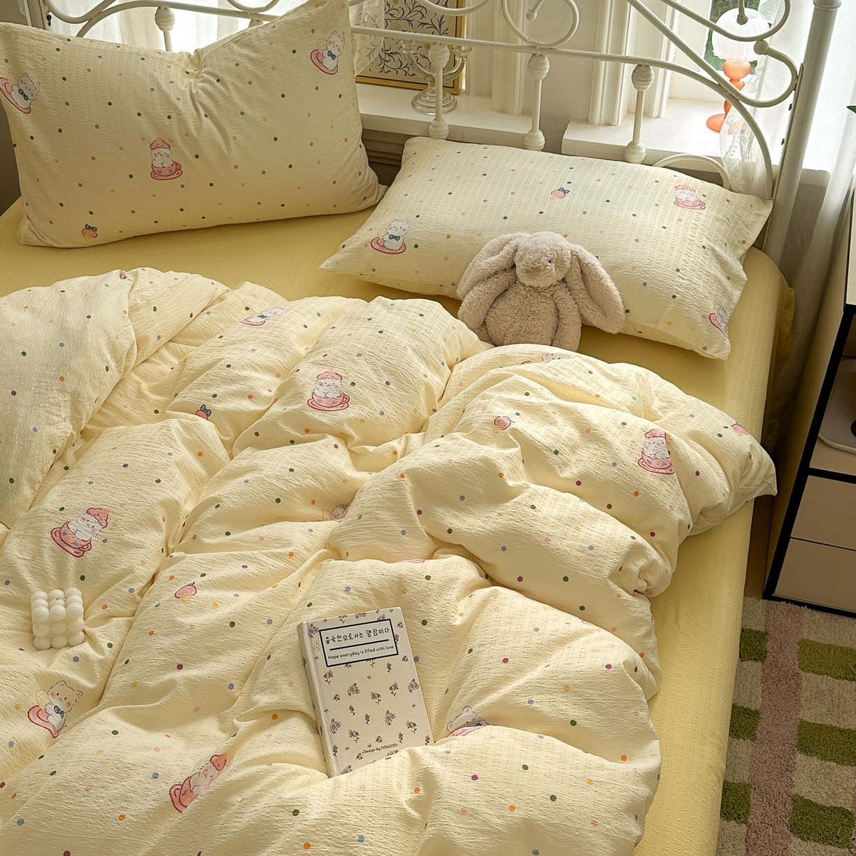 91家纺网 家纺一手货源 找家纺 卡斯诺家纺馆 2025新款A类皱皱棉双层纱印花四件套 奶油猫