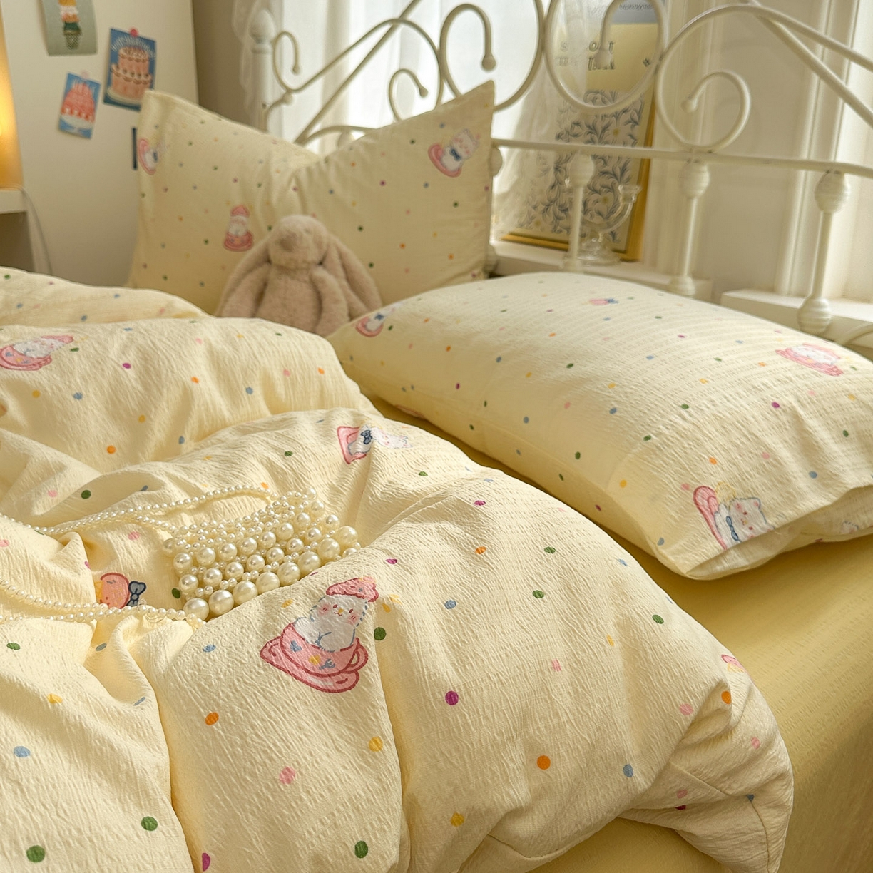 91家纺网 家纺一手货源 找家纺 卡斯诺家纺馆 2025新款A类皱皱棉双层纱印花四件套 奶油猫