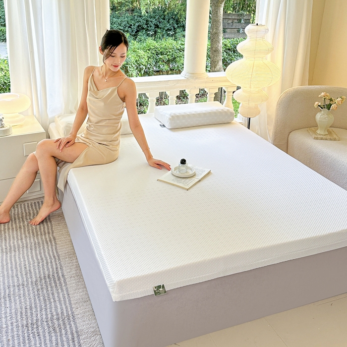 91家纺网 家纺一手货源 找家纺 美丽折家纺 2025新款双拉链头针织棉乳胶床垫外套 纯白色