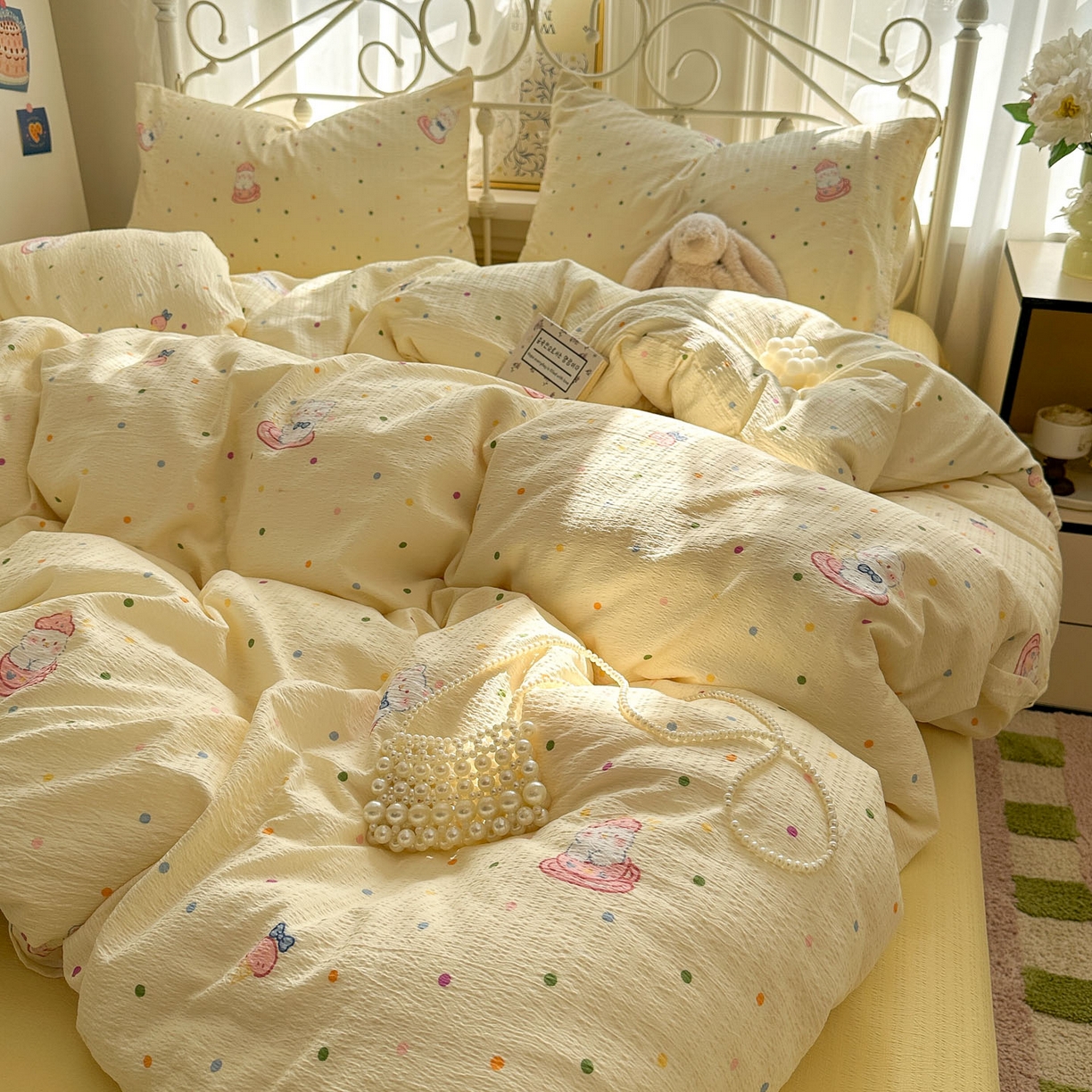 91家纺网 家纺一手货源 找家纺 卡斯诺家纺馆 2025新款A类皱皱棉双层纱印花四件套 奶油猫