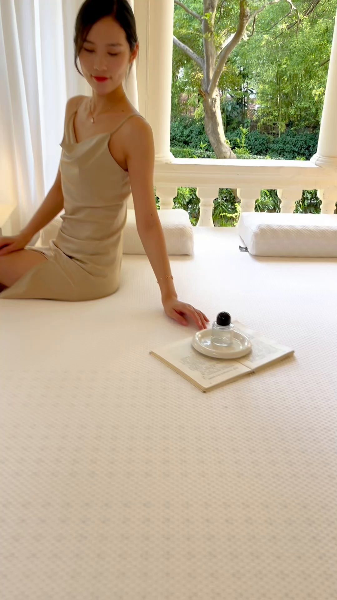 91家纺网 家纺一手货源 找家纺 美丽折家纺 2025新款双拉链头针织棉乳胶床垫外套 纯白色