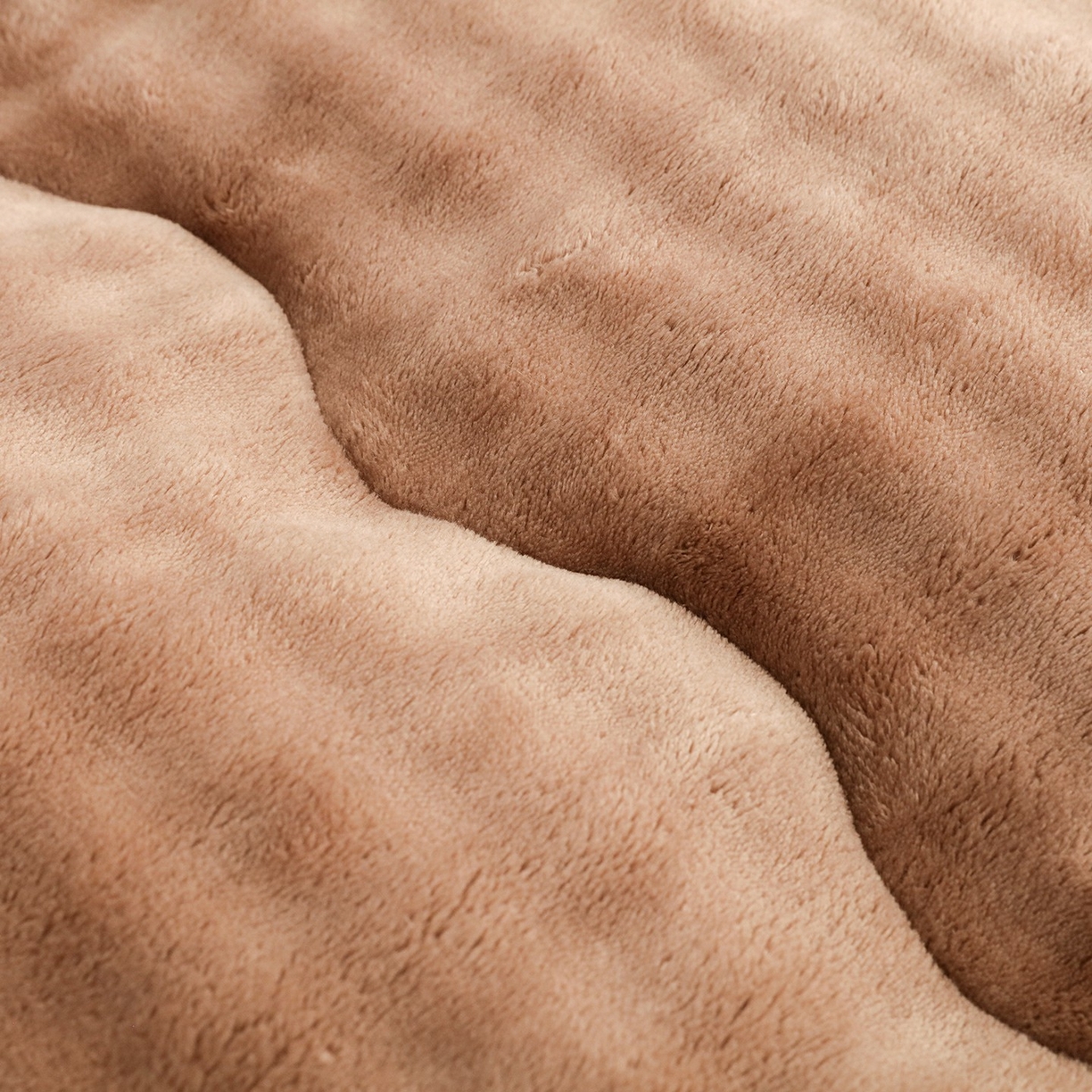 91家纺网 家纺一手货源 找家纺 爱微坊 2025新款兔毛牛奶绒加厚保暖冬被子被芯 加厚兔毛牛奶绒-棕拼灰