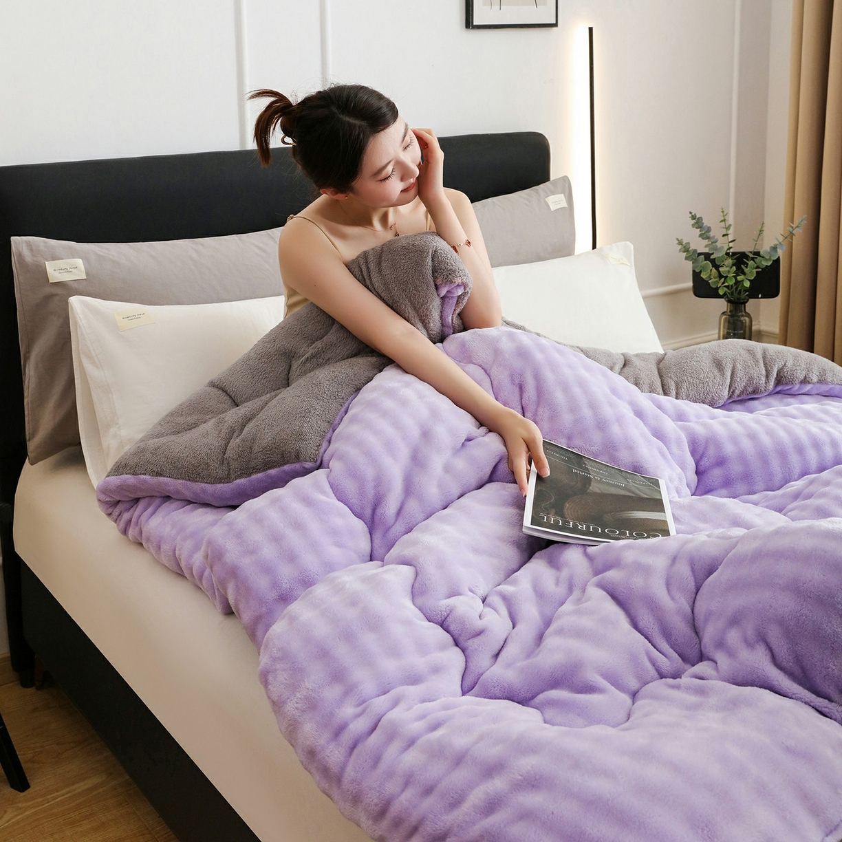 91家纺网 家纺一手货源 找家纺 爱微坊 2025新款兔毛牛奶绒加厚保暖冬被子被芯 加厚兔毛牛奶绒-紫拼灰