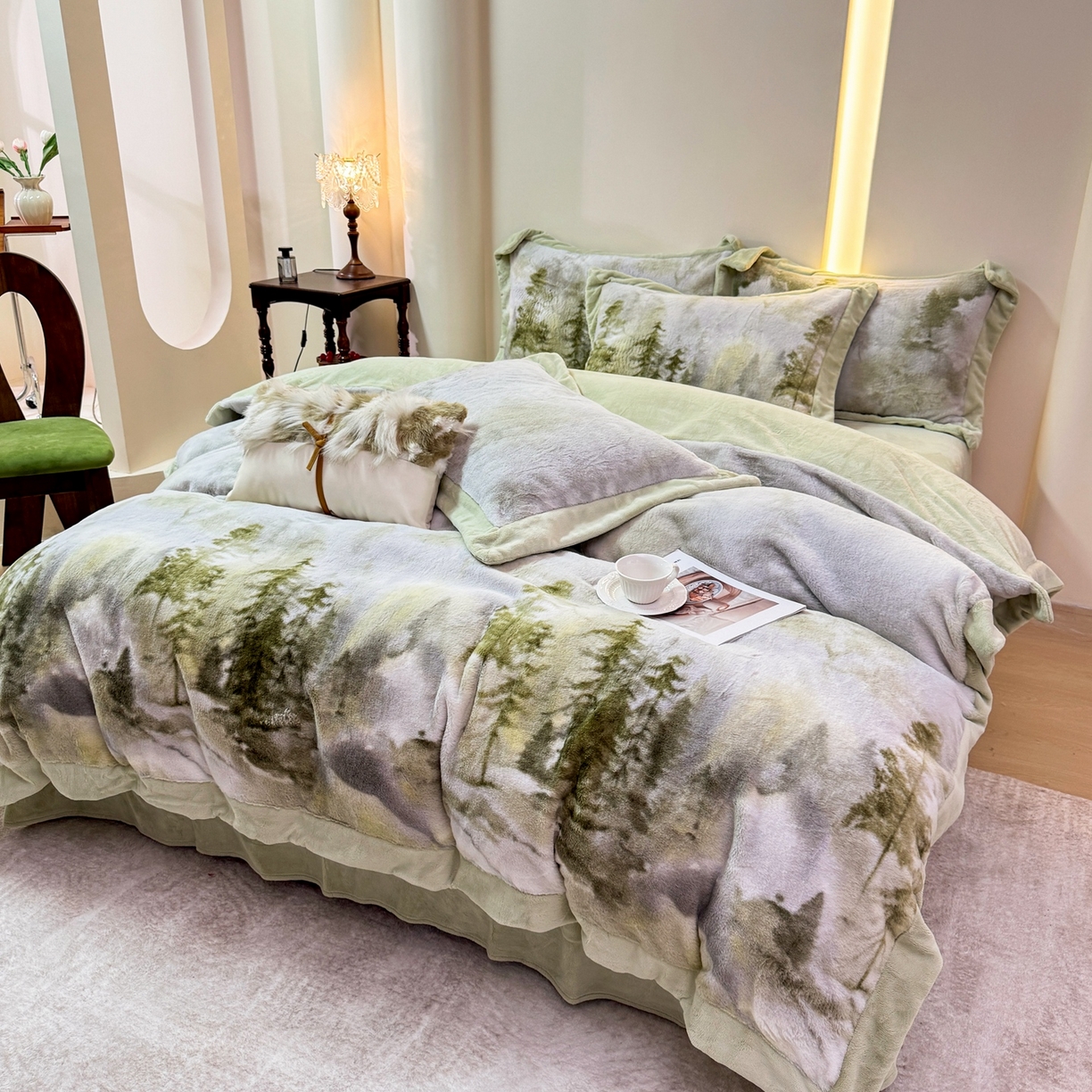 优姿家纺 2025新款380克11斤兔毛绒印花四件套 秘境-茶绿