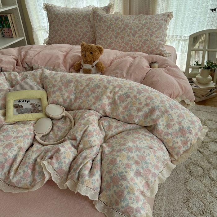 91家纺网 家纺一手货源 找家纺 （总）红嘴企鹅 2025新款花边双层纱印花四件套