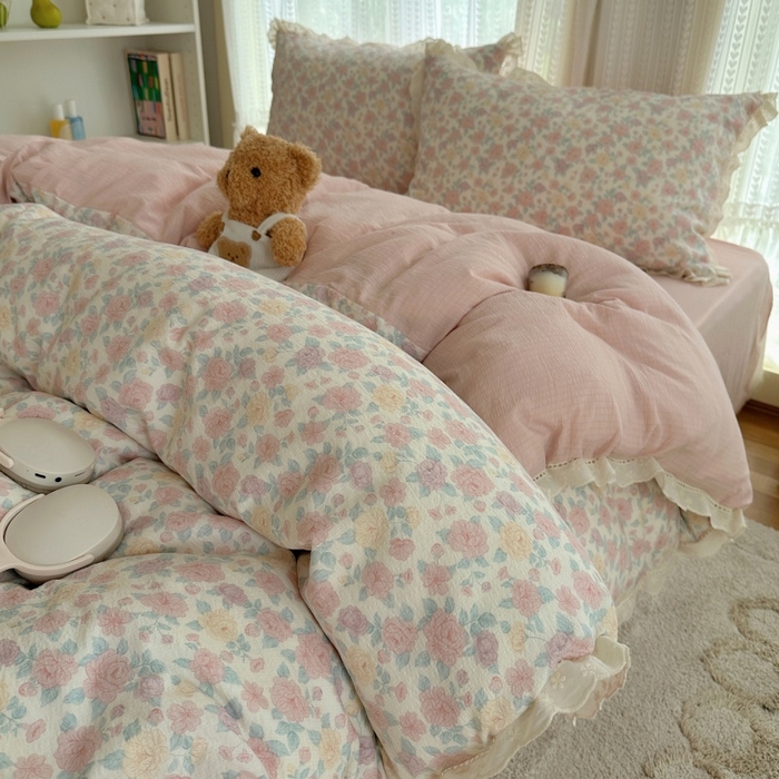 91家纺网 家纺一手货源 找家纺 （总）红嘴企鹅 2025新款花边双层纱印花四件套