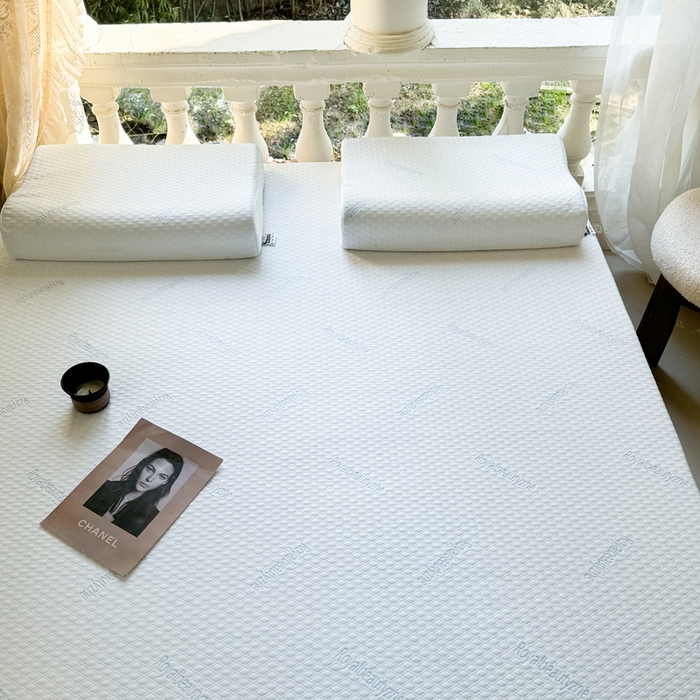 91家纺网 家纺一手货源 找家纺 美丽折家纺 2025新款双拉链头针织棉乳胶床垫外套 皇家三代