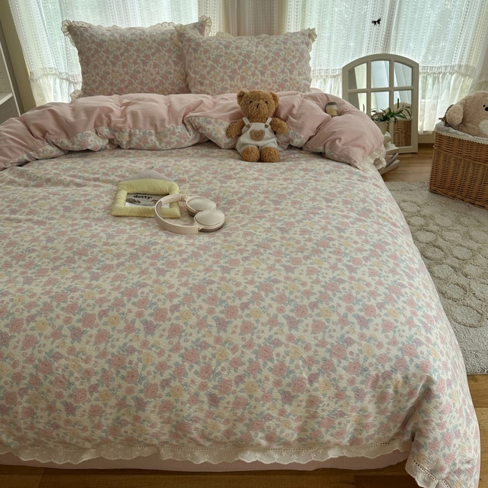 91家纺网 家纺一手货源 找家纺 （总）红嘴企鹅 2025新款花边双层纱印花四件套