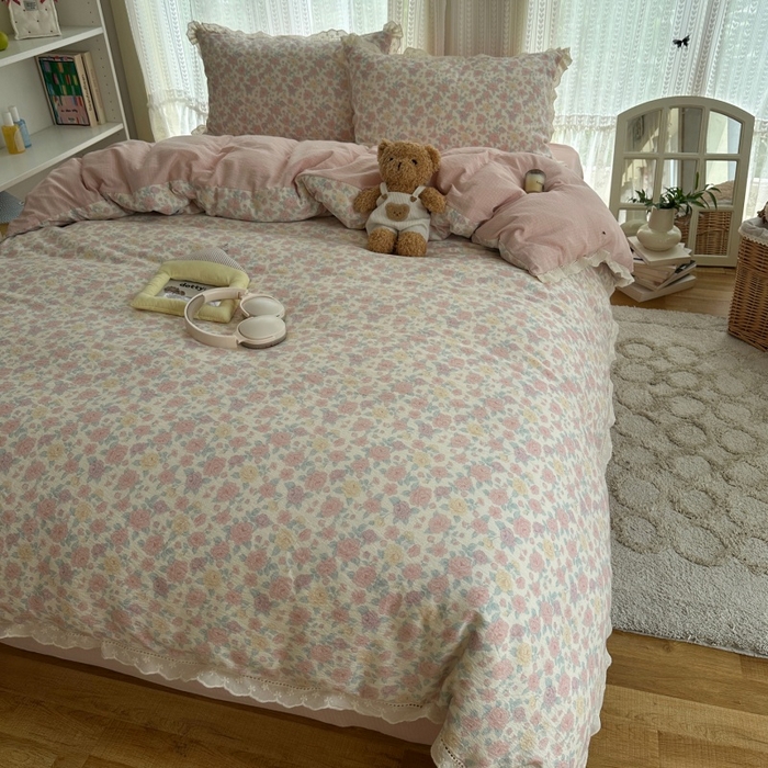 91家纺网 家纺一手货源 找家纺 （总）红嘴企鹅 2025新款花边双层纱印花四件套