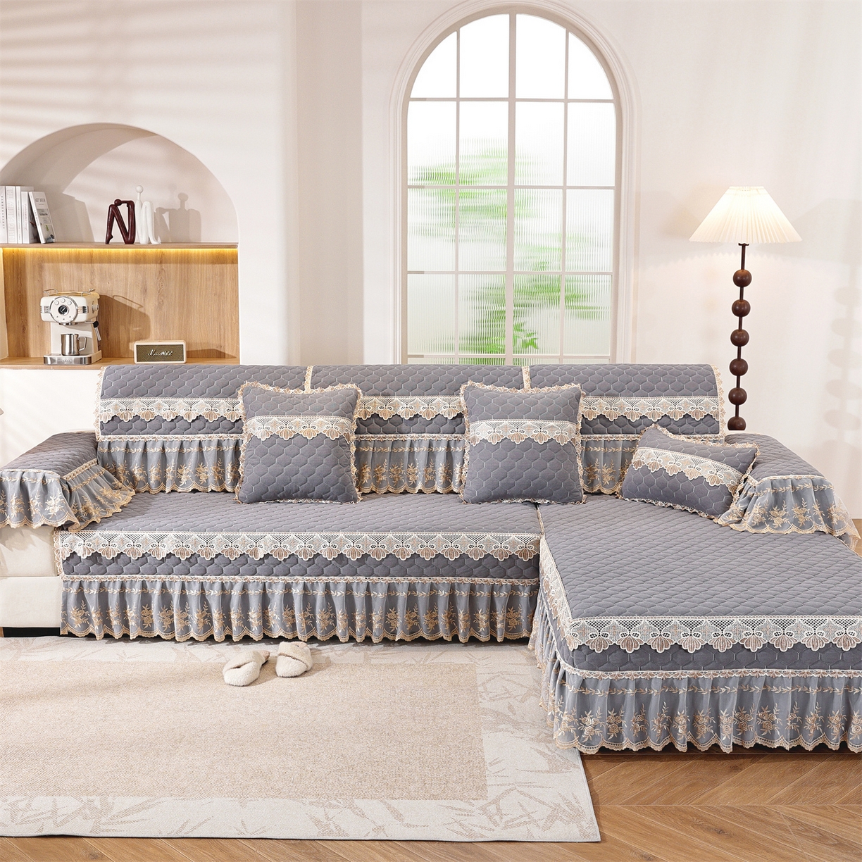 91家纺网 家纺一手货源 找家纺 共鸣沙发垫 2025新款繁花沙发垫 繁花灰色