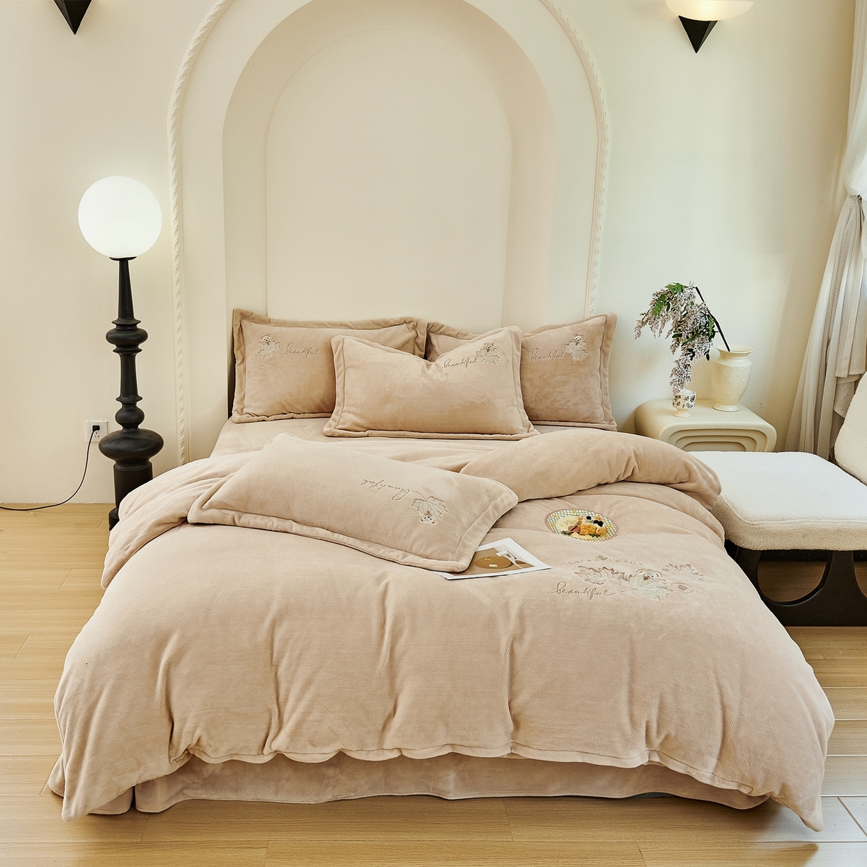 91家纺网 家纺一手货源 找家纺 （总）优姿家纺 2025新款秋意10斤全消光牛奶绒保暖四件套