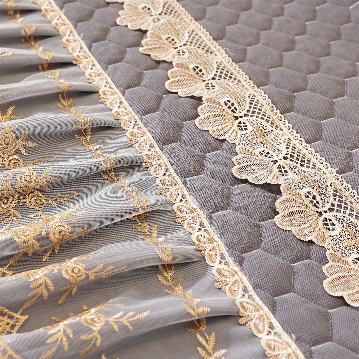 91家纺网 家纺一手货源 找家纺 共鸣沙发垫 2025新款繁花沙发垫 繁花灰色