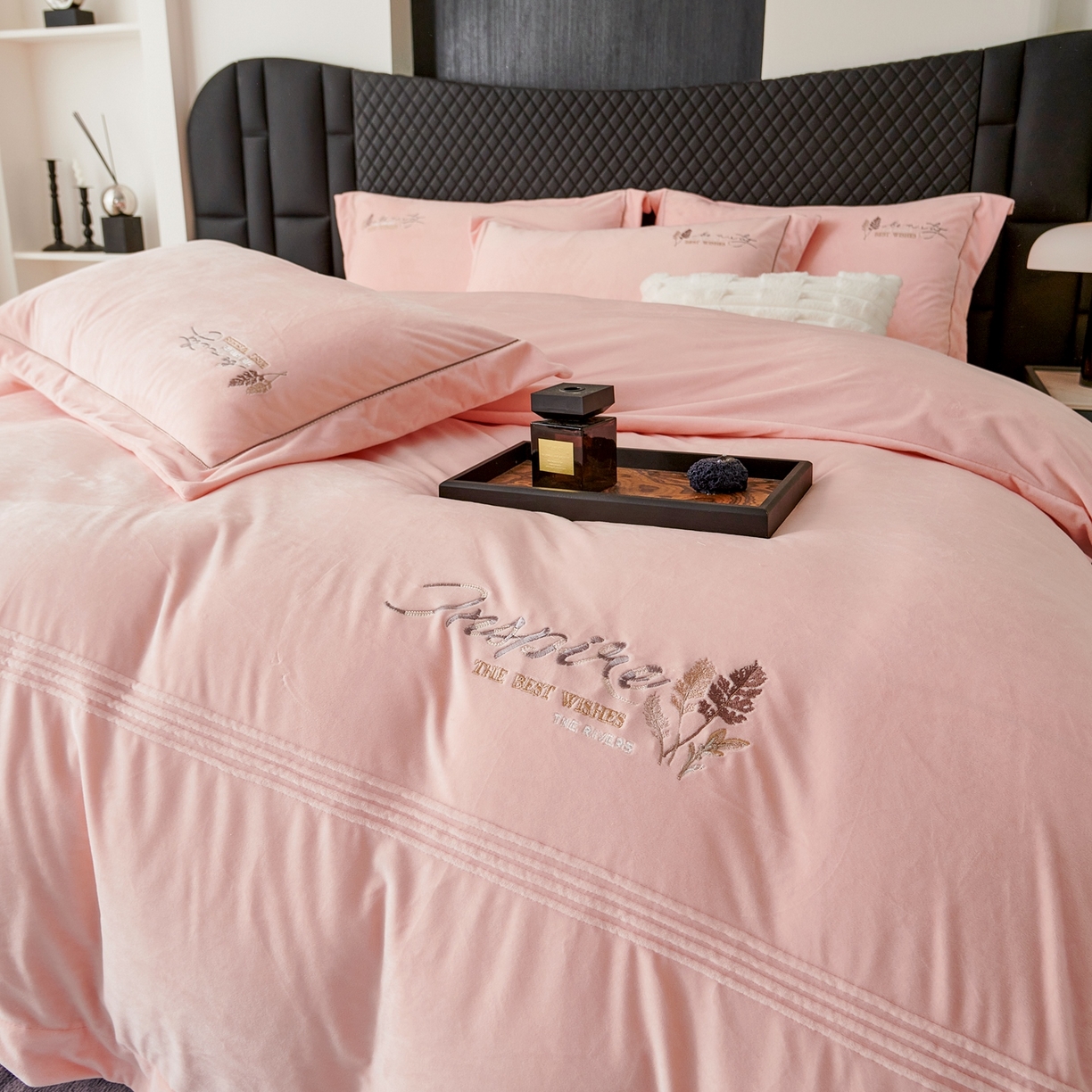 91家纺网 家纺一手货源 找家纺 优姿家纺 2025新款冬野9斤全消光婴肤绒保暖四件套 冬野-粉玉