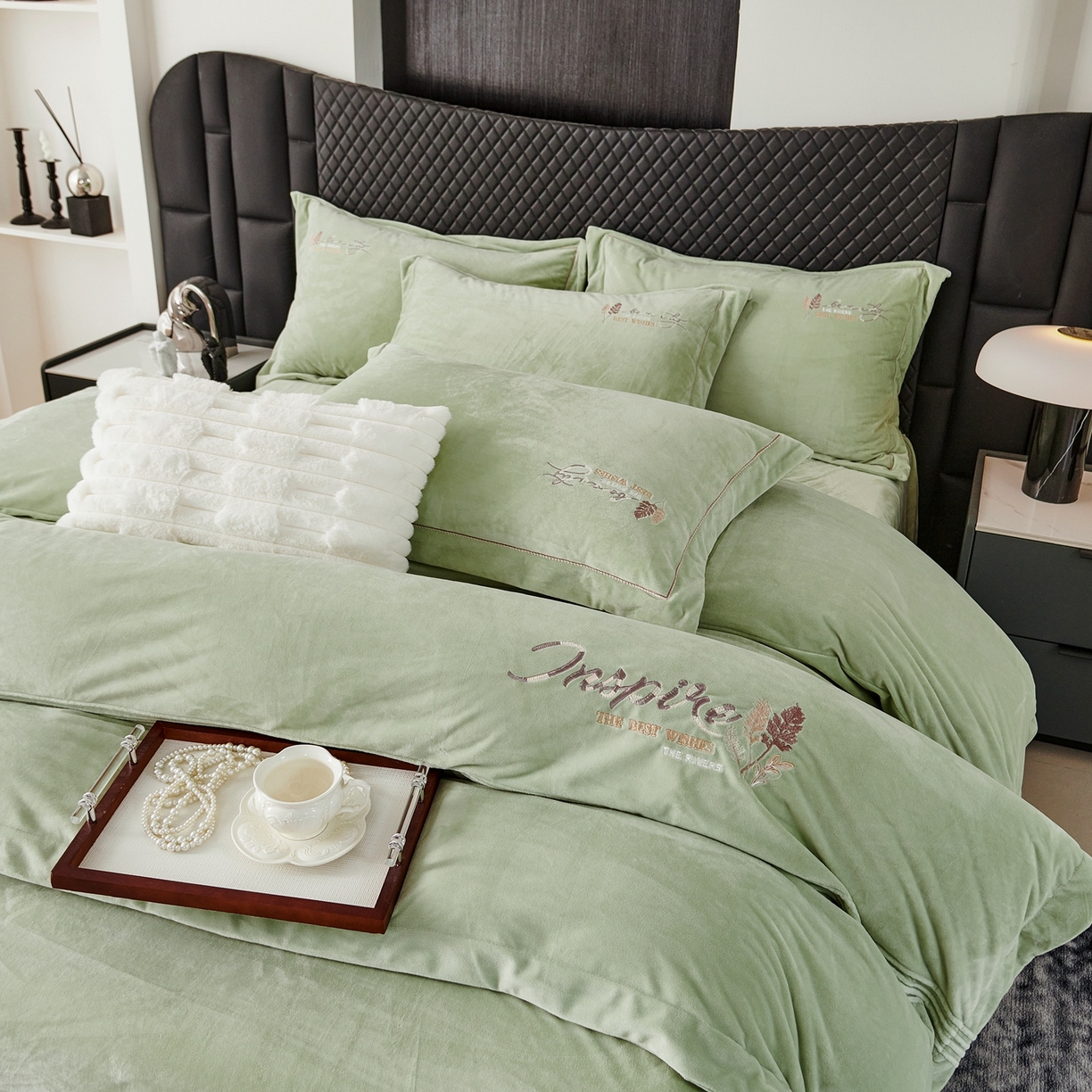 91家纺网 家纺一手货源 找家纺 （总）优姿家纺 2025新款冬野9斤全消光婴肤绒保暖四件套