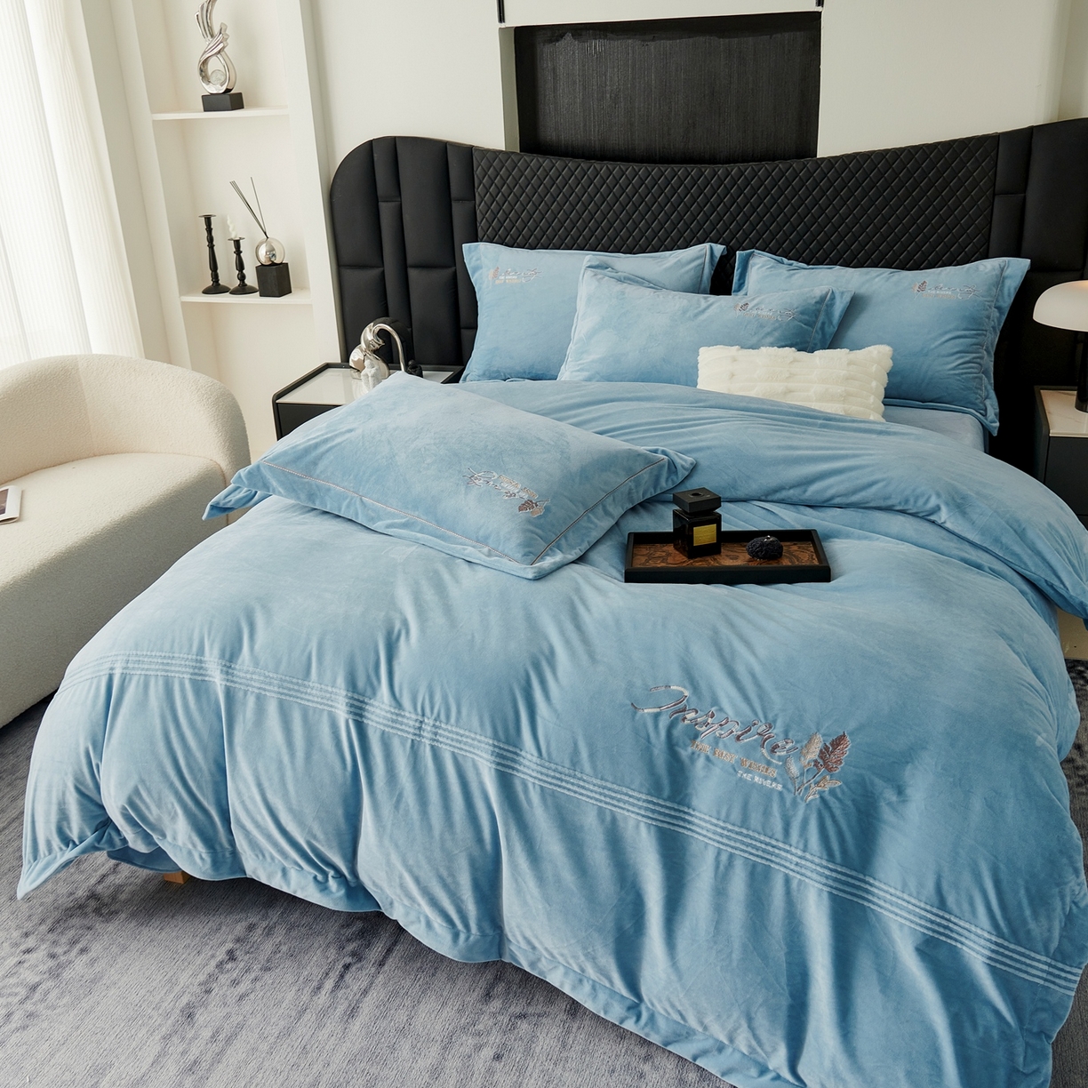 91家纺网 家纺一手货源 找家纺 优姿家纺 2025新款冬野9斤全消光婴肤绒保暖四件套 冬野-雾霾蓝