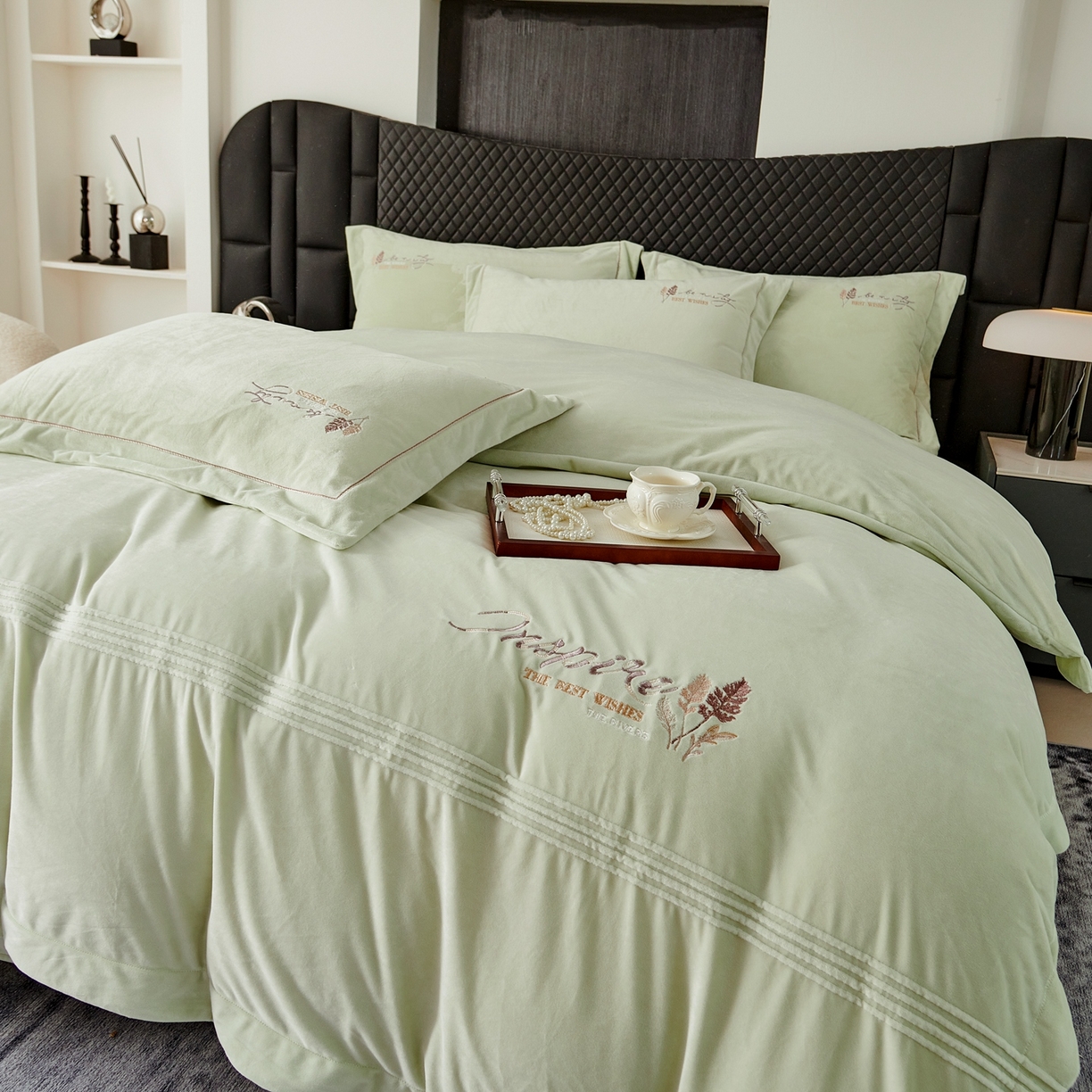 91家纺网 家纺一手货源 找家纺 优姿家纺 2025新款冬野9斤全消光婴肤绒保暖四件套 冬野-青春绿