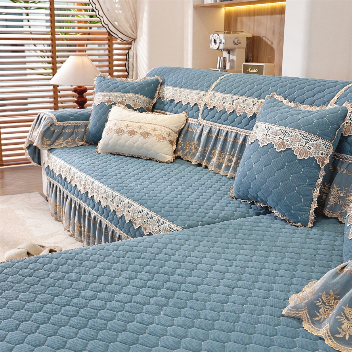 91家纺网 家纺一手货源 找家纺 共鸣沙发垫 2025新款繁花沙发垫 繁花蓝色