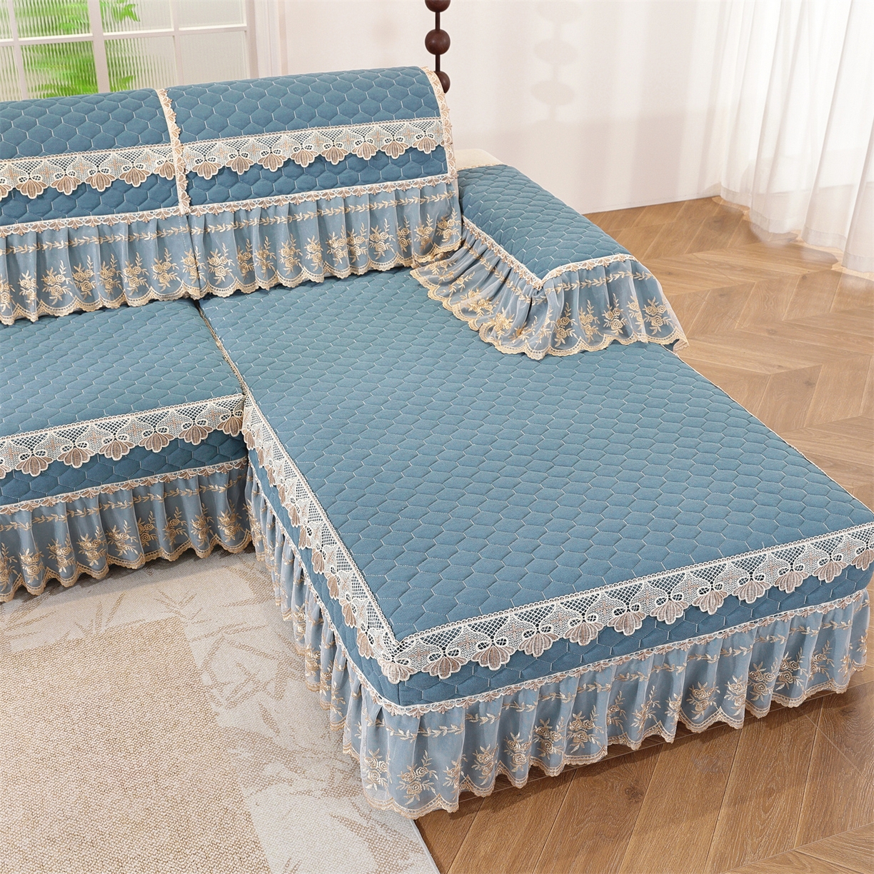 91家纺网 家纺一手货源 找家纺 共鸣沙发垫 2025新款繁花沙发垫 繁花蓝色