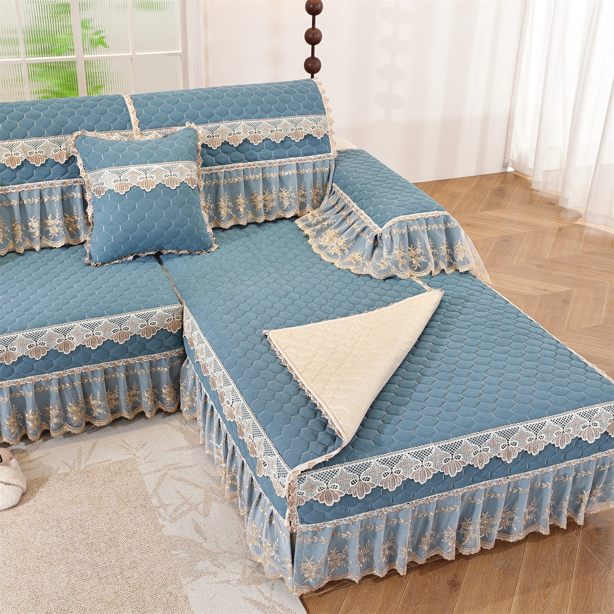 91家纺网 家纺一手货源 找家纺 共鸣沙发垫 2025新款繁花沙发垫 繁花蓝色