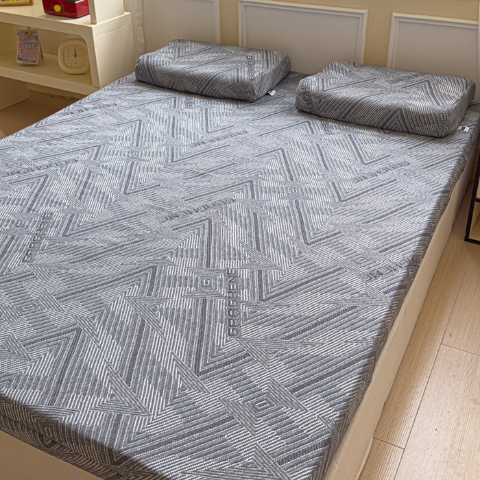 91家纺网 家纺一手货源 找家纺 美丽折家纺 2025新款鸟眼布乳胶床垫内套+针织棉床垫外套 肌理纹