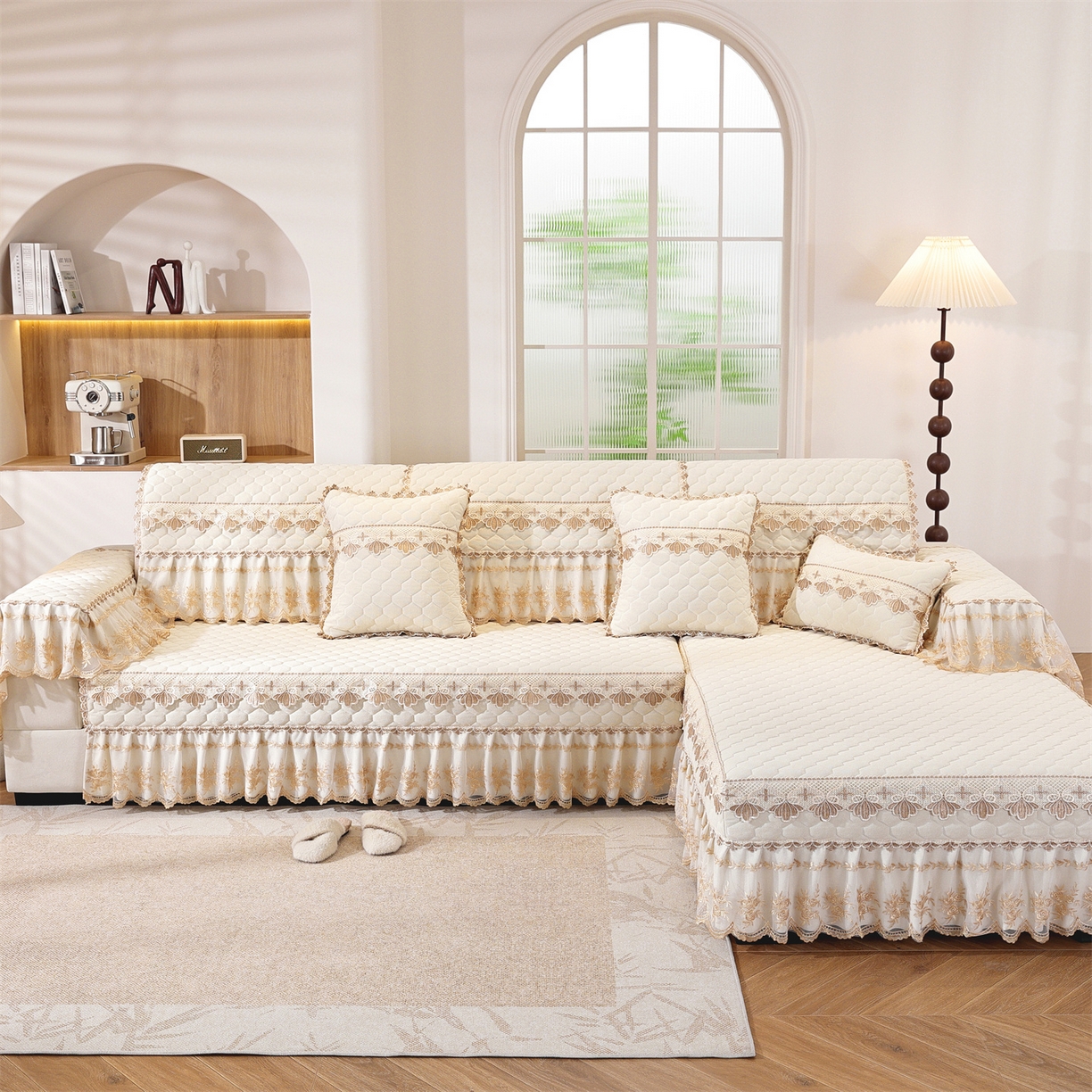 91家纺网 家纺一手货源 找家纺 共鸣沙发垫 2025新款繁花沙发垫 繁花米色