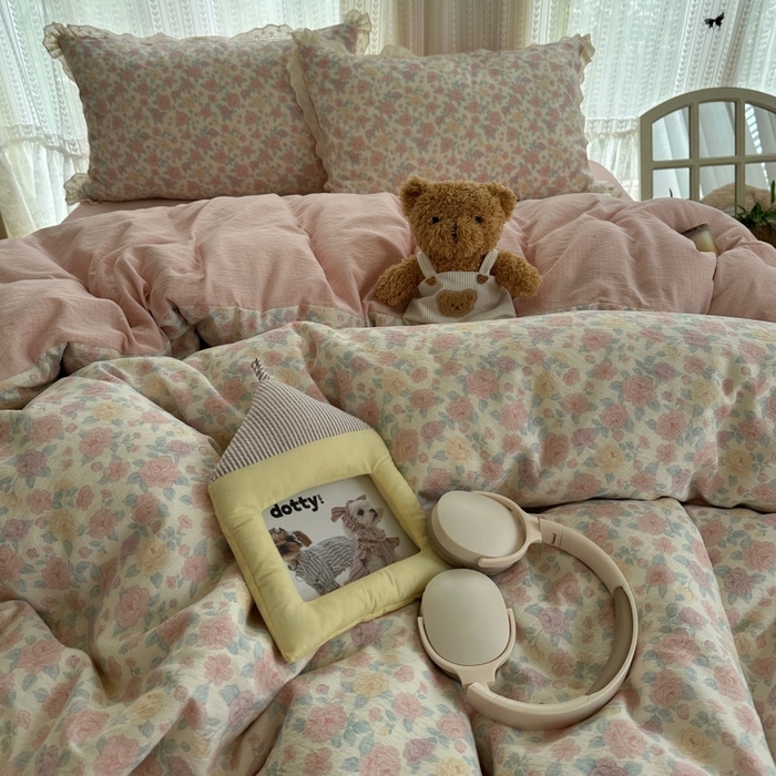 91家纺网 家纺一手货源 找家纺 红嘴企鹅 2025新款花边双层纱印花四件套 繁花