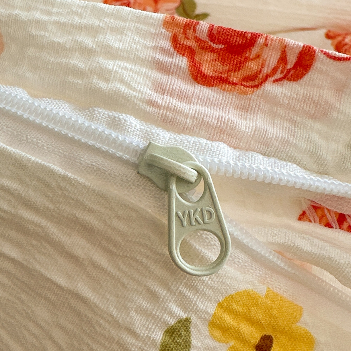 91家纺网 家纺一手货源 找家纺 卡斯诺家纺馆 2025新款A类皱皱棉双层纱印花四件套 晚晴