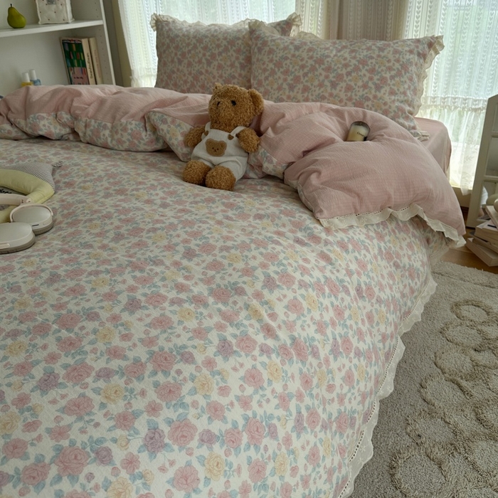 91家纺网 家纺一手货源 找家纺 红嘴企鹅 2025新款花边双层纱印花四件套 繁花