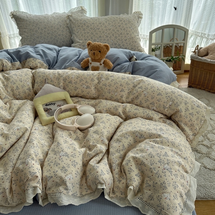 红嘴企鹅 2025新款花边双层纱印花四件套 花园