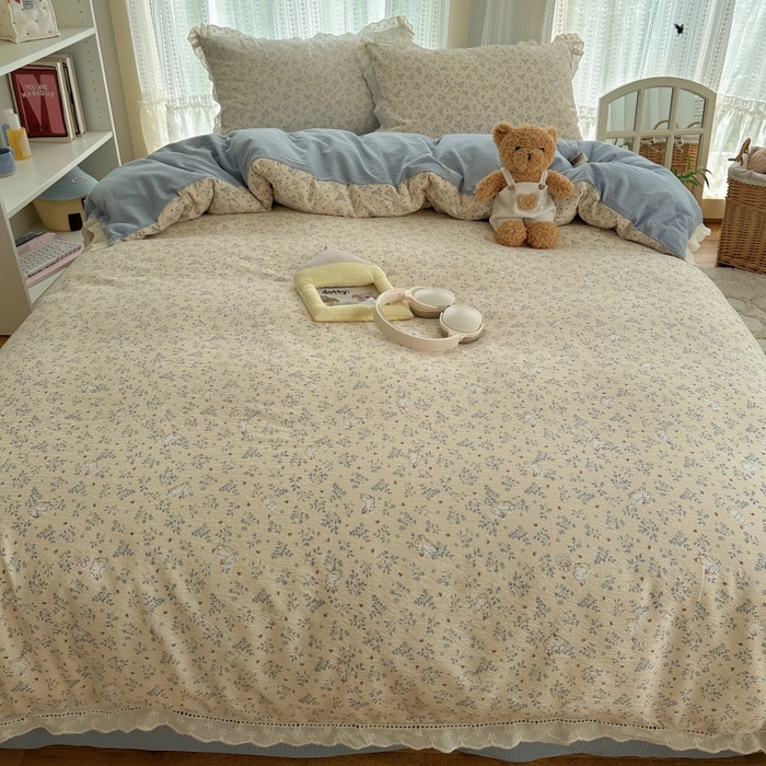 91家纺网 家纺一手货源 找家纺 红嘴企鹅 2025新款花边双层纱印花四件套 花园