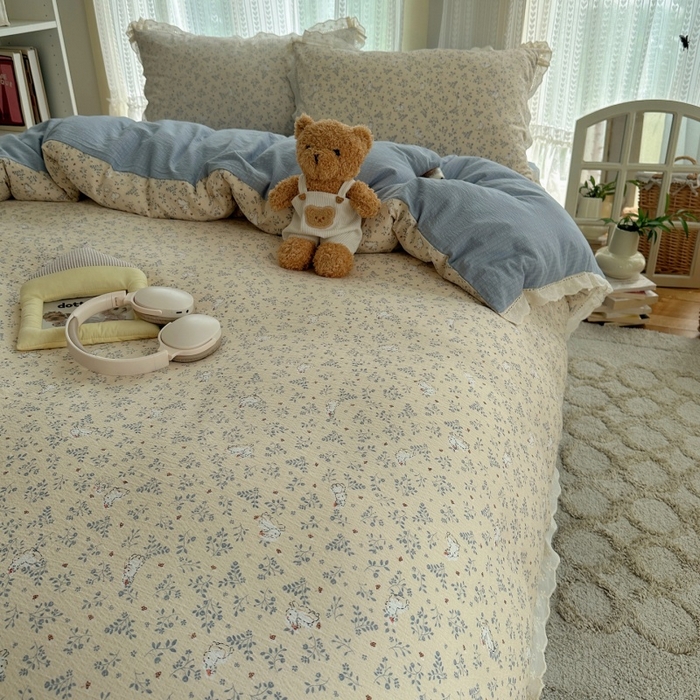 91家纺网 家纺一手货源 找家纺 红嘴企鹅 2025新款花边双层纱印花四件套 花园