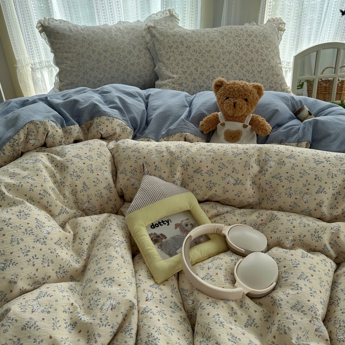 91家纺网 家纺一手货源 找家纺 红嘴企鹅 2025新款花边双层纱印花四件套 花园