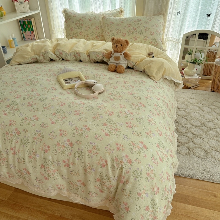 91家纺网 家纺一手货源 找家纺 红嘴企鹅 2025新款花边双层纱印花四件套 清香