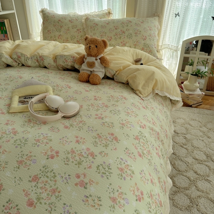 91家纺网 家纺一手货源 找家纺 红嘴企鹅 2025新款花边双层纱印花四件套 清香