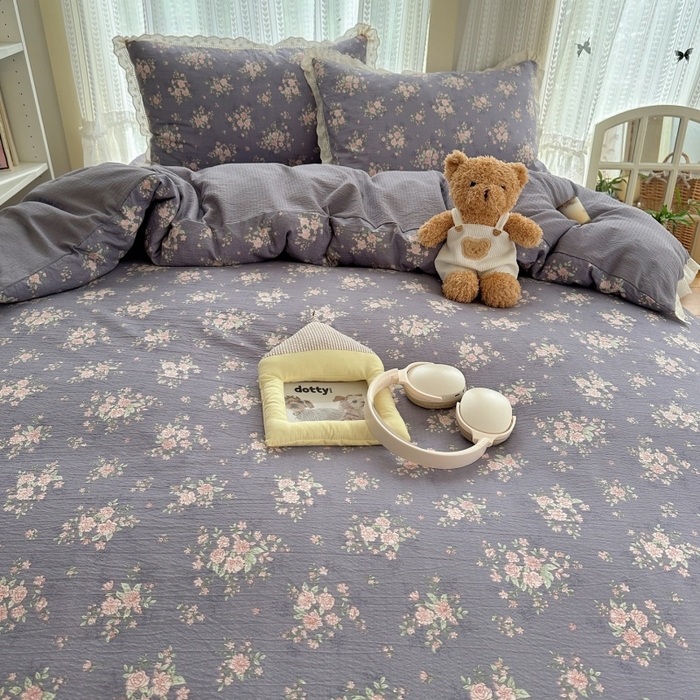 91家纺网 家纺一手货源 找家纺 红嘴企鹅 2025新款花边双层纱印花四件套 紫韵