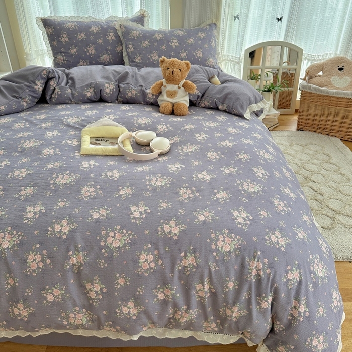 91家纺网 家纺一手货源 找家纺 红嘴企鹅 2025新款花边双层纱印花四件套 紫韵