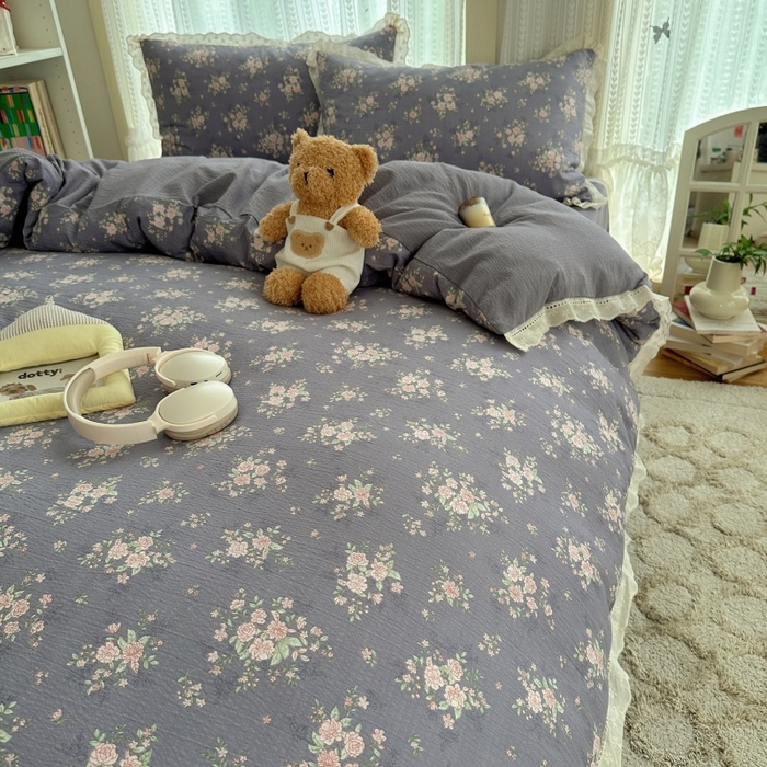 91家纺网 家纺一手货源 找家纺 红嘴企鹅 2025新款花边双层纱印花四件套 紫韵