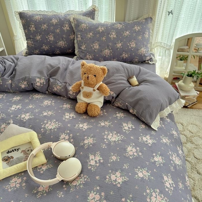 91家纺网 家纺一手货源 找家纺 红嘴企鹅 2025新款花边双层纱印花四件套 紫韵