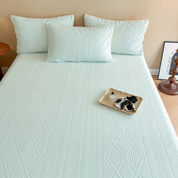 91家纺网 家纺一手货源 找家纺 眠博士 2025新款雕花加厚牛奶绒单品床单 床单单件-卡洛 单品床单-卡洛蓝