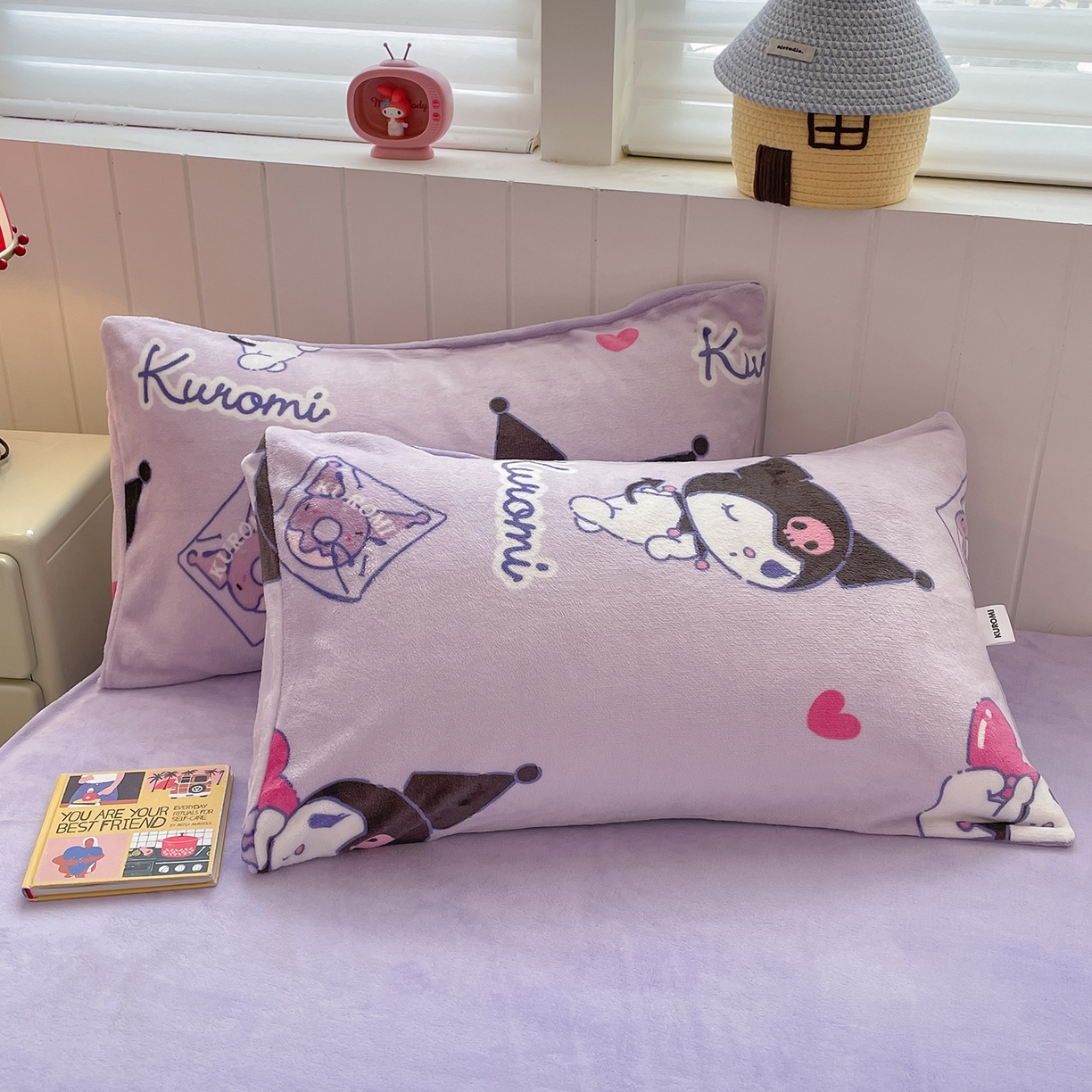 91家纺网 家纺一手货源 找家纺 金爱家 2025新款A类正版三丽鸥授权卡通加厚高克重牛奶绒系列四件套 绒三丽鸥-梦幻库洛米